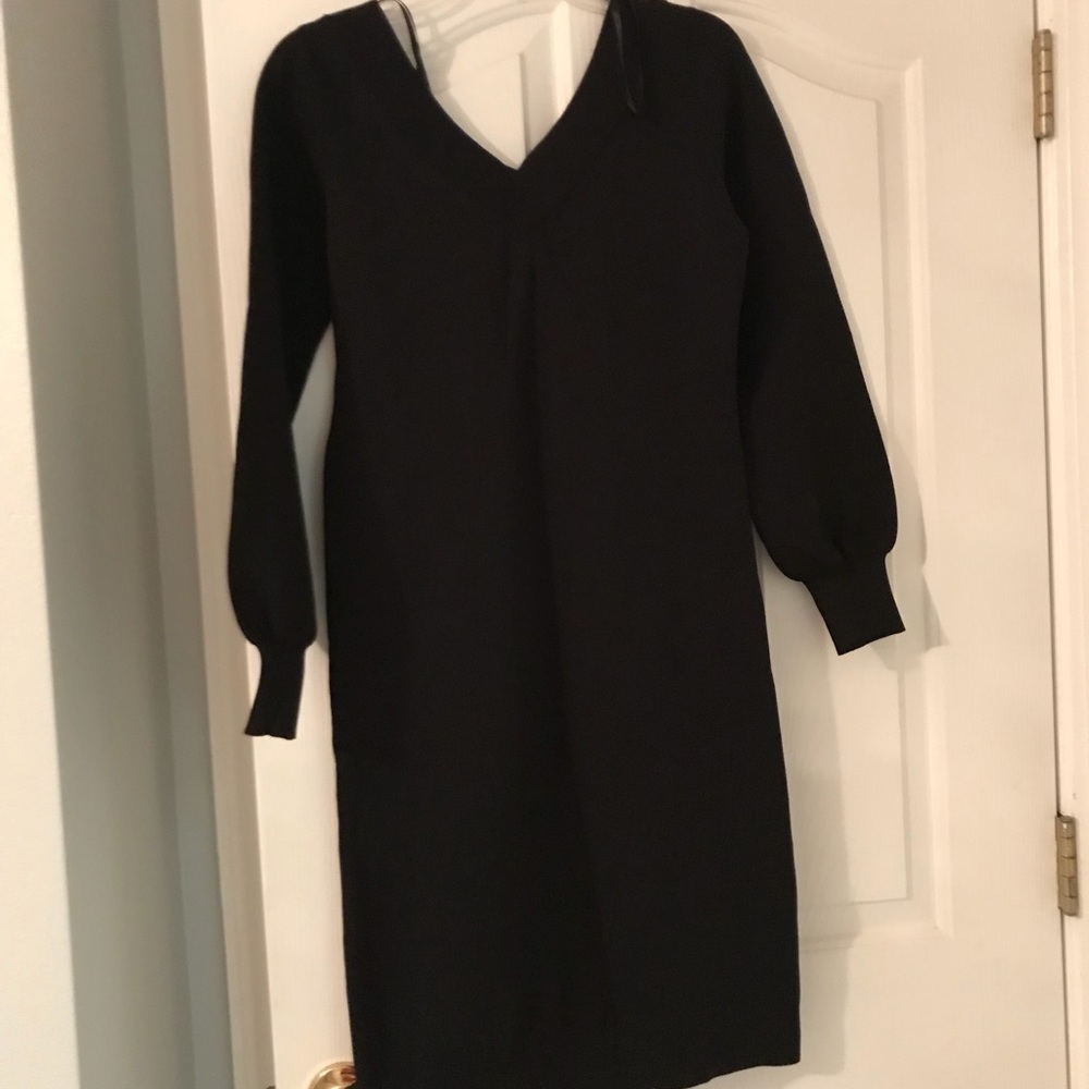 Gorgeous knit Burberry dress - Picture 6 of 8